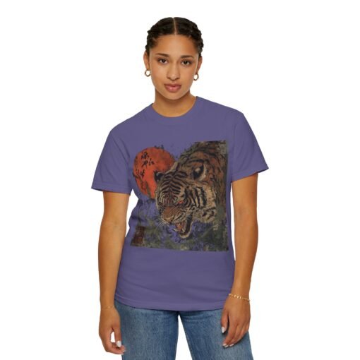 Regular Tee [Front Print] – Tiger Moon